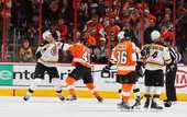 НХЛ. Бостон уничтожил Филадельфию