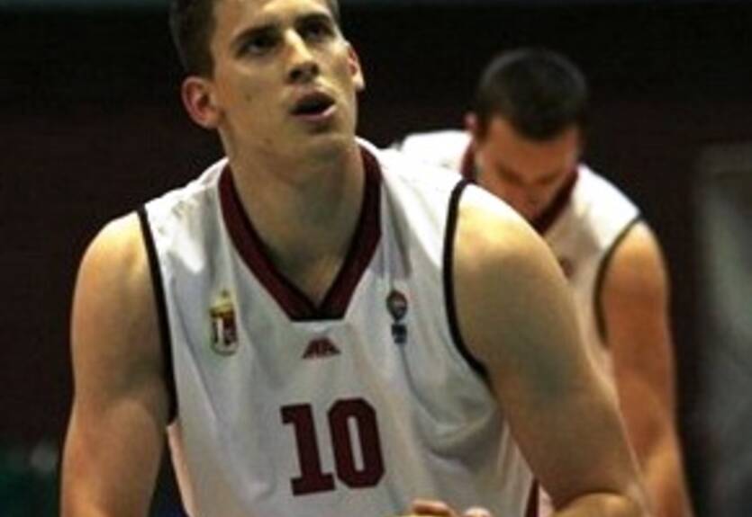 Политехника: минус Морович, плюс Дюрасович