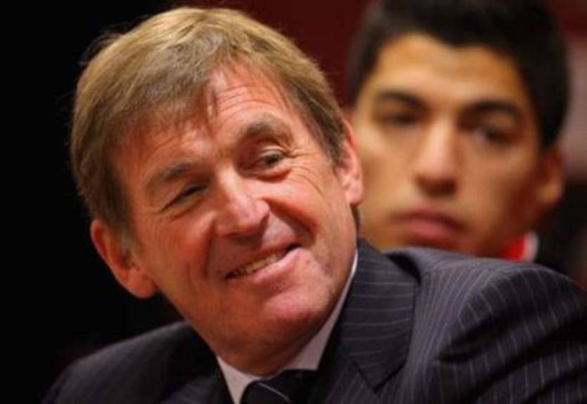 Далглиш защищает нападающих команды