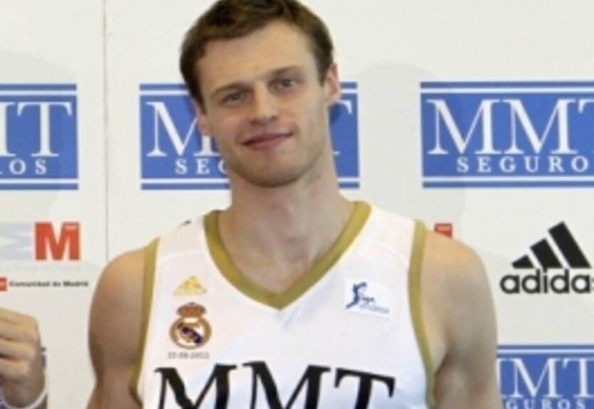 Свингмэн Реала травмировал колено