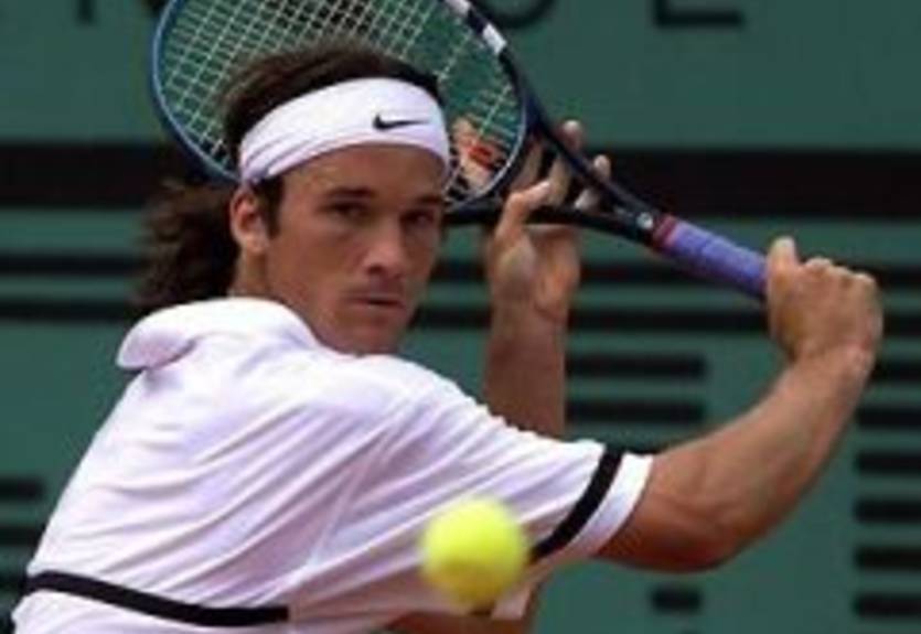 Мойя хранит молчание