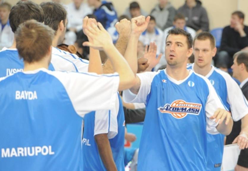 Суперлига. Азовмаш выходит в лидеры