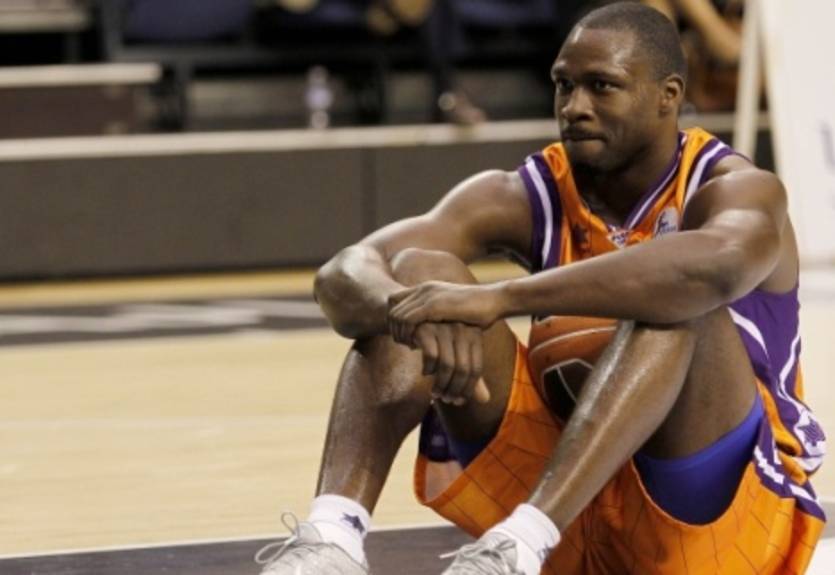 Валенсия теряет форварда