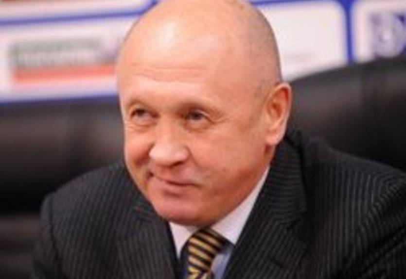 Павлов: "В перерыве футболисты сидели пустые-пустые… "