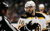 НХЛ. Бостон: новый контракт Крейчи