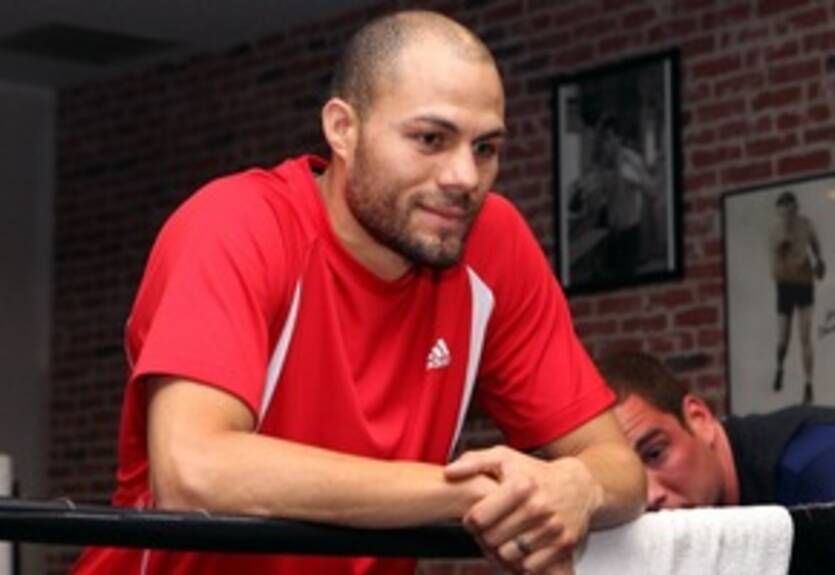 Синтрон: "Подхожу к бою с Альваресом во всеоружии"