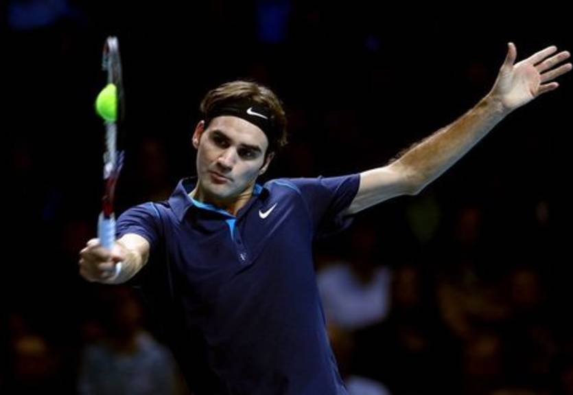 Федерер вновь бьет Тсонга