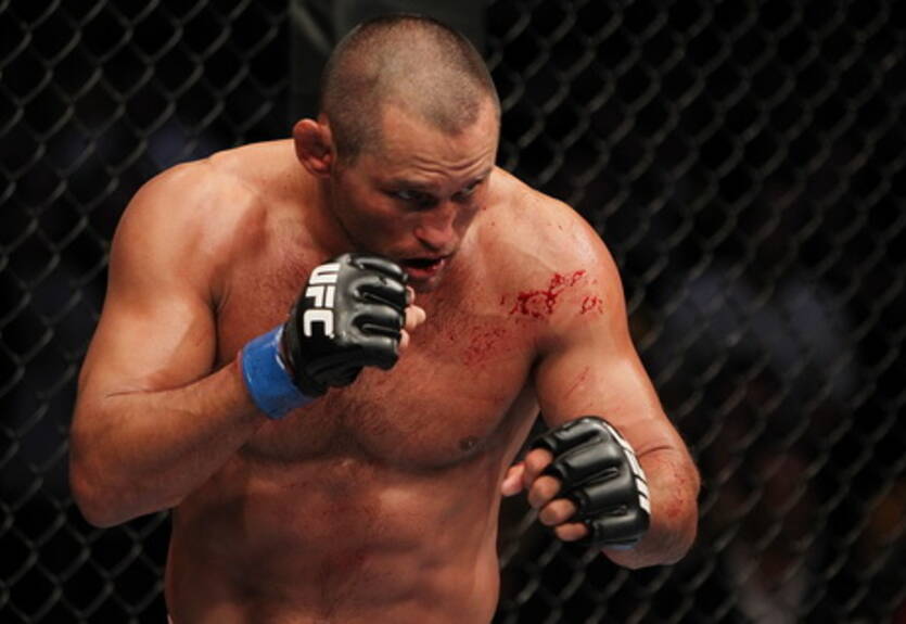 UFC 139. Хендерсон вернулся с победой