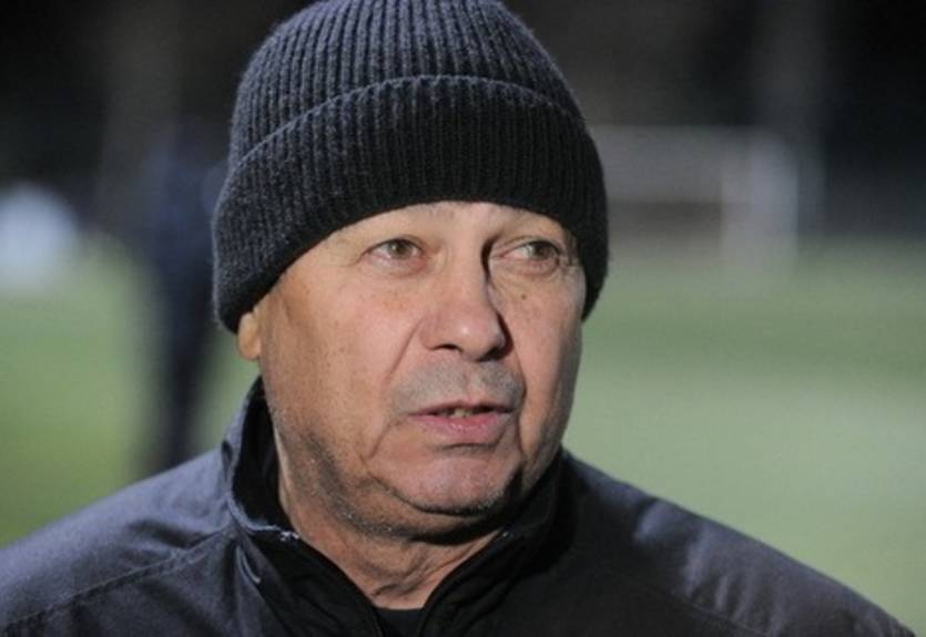 Луческу: "Кобина нужно готовить на Порту"