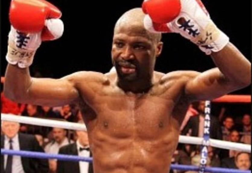 Олусегун: "Моралес меня боится"