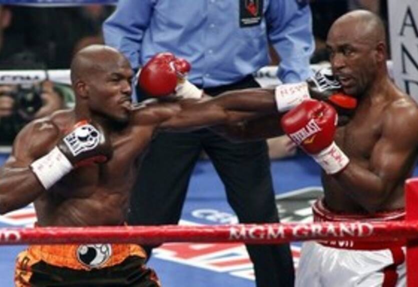 Брэдли остановил Касамайора