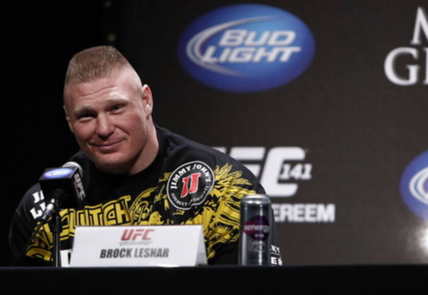 Леснар: "Большая честь надрать задницу Овериму"