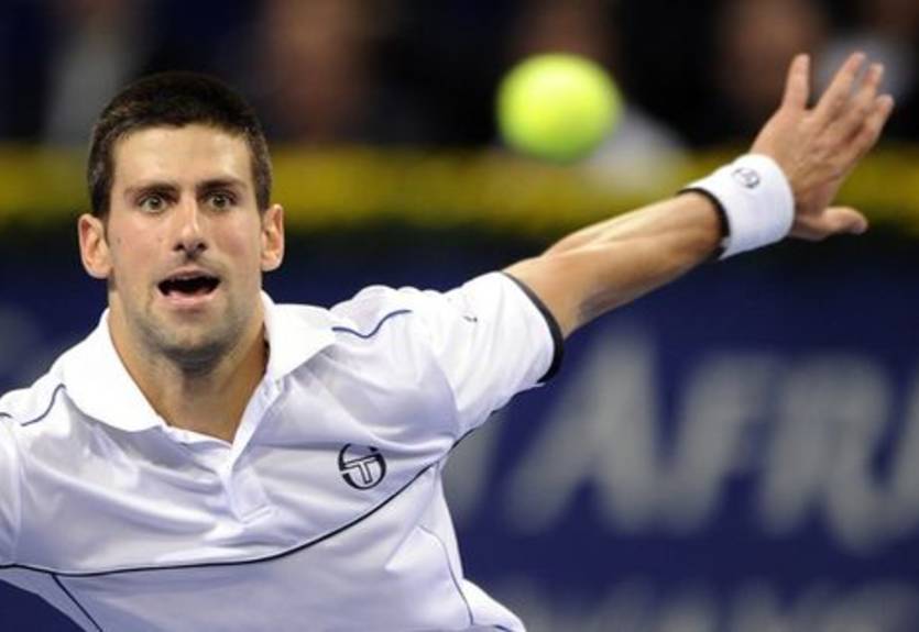 Джокович снимается с турнира в Париже