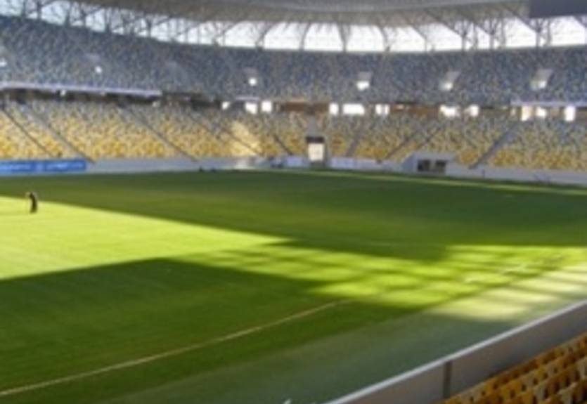 Стадион во Львове готовится к матчу с австрийцами