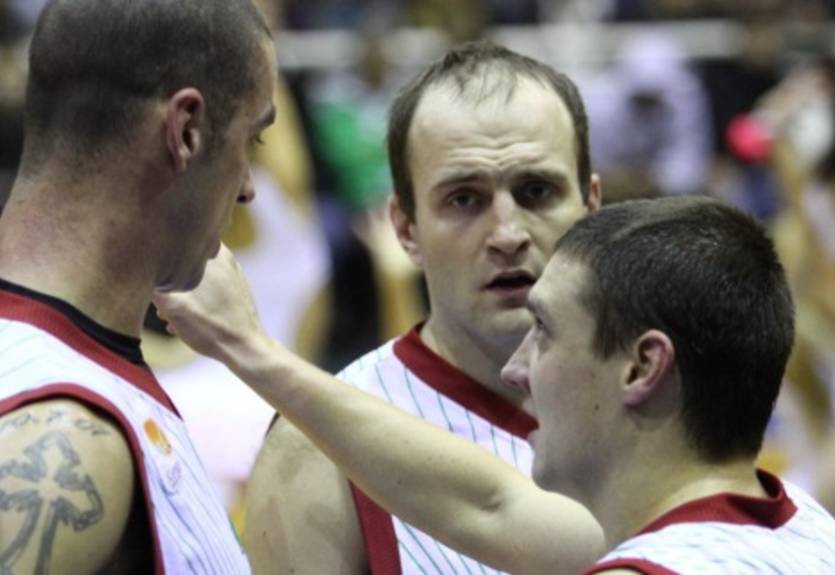 Суперлига. Азовмаш справился с Ферро