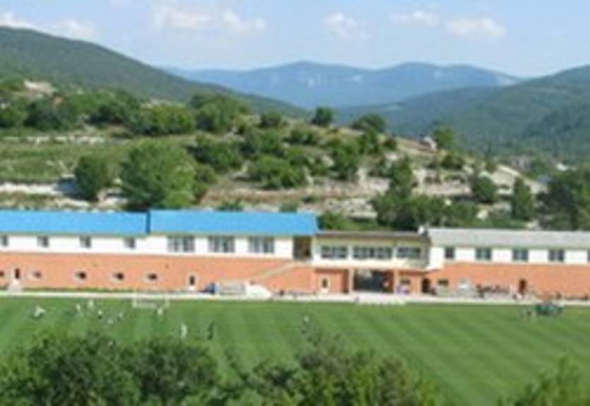 Арсенал уехал в Ялту