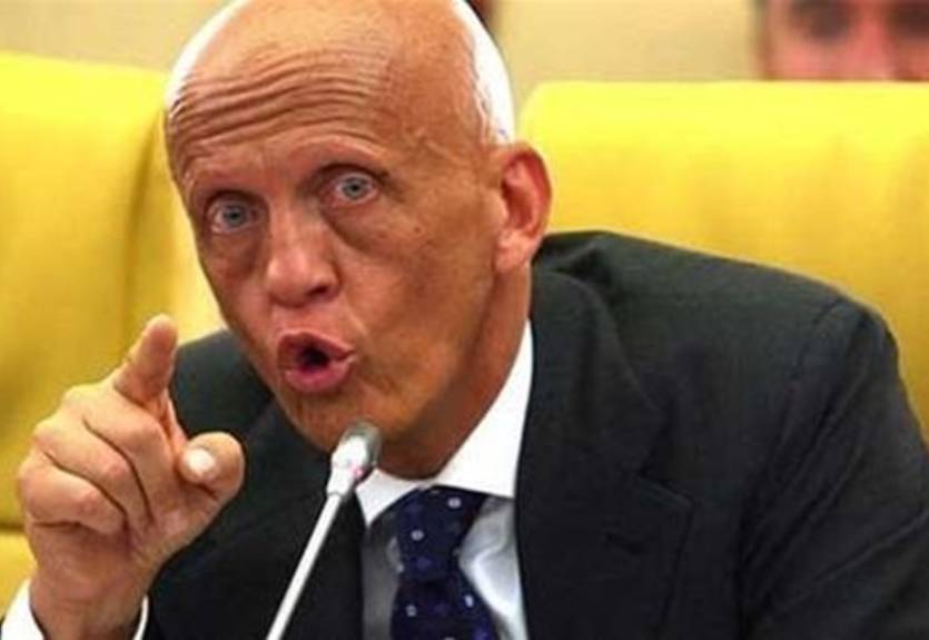 Коллина: "Я не являюсь ширмой, как меня иногда обвиняют"