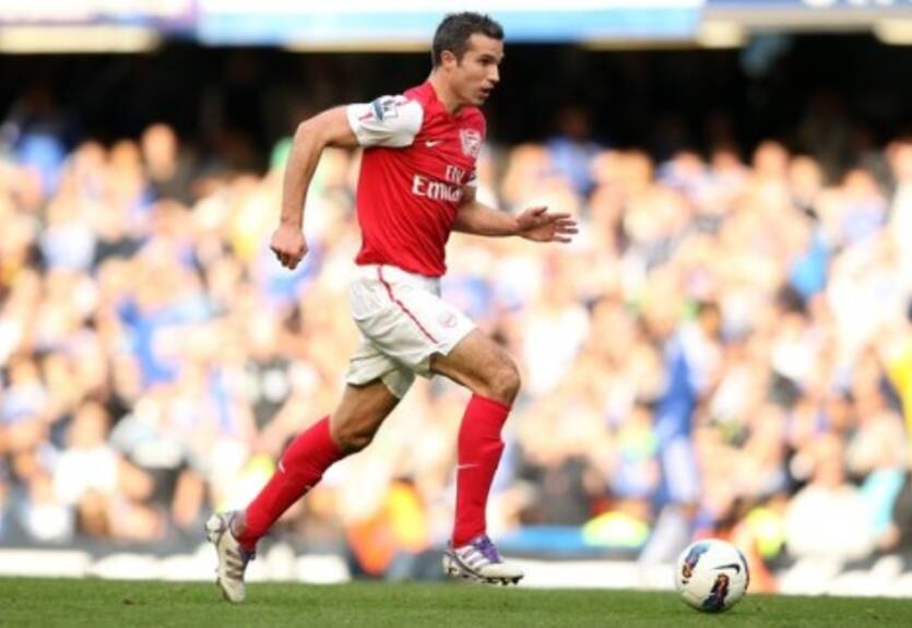 АПЛ. Ван Перси и Манчини — лучшие в октябре