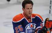 НХЛ. Защитник Эдмонтона дисквалифицирован на пять матчей