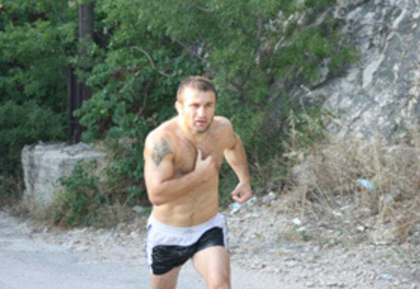 Хурцидзе против Ишиды 17-го декабря