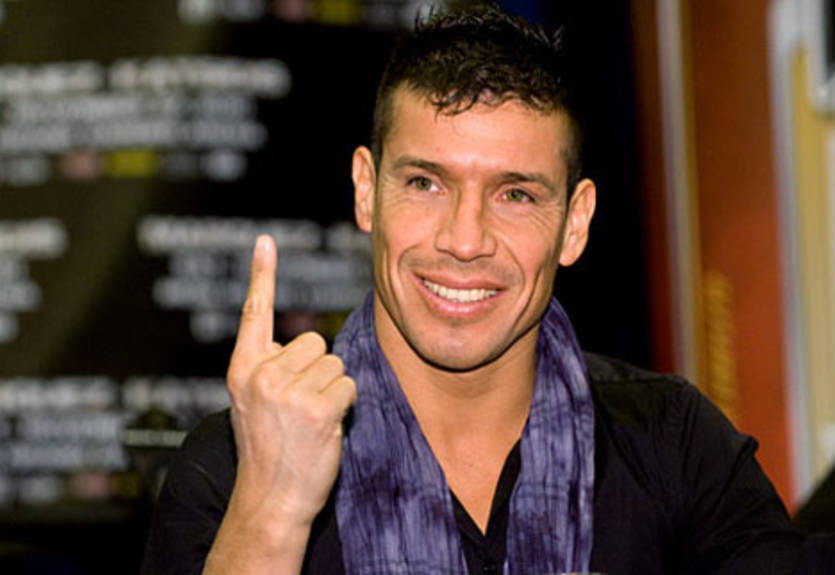 Левковиц о бое Мартинеса  с Паккьяо, Мейвезером и Чавесом