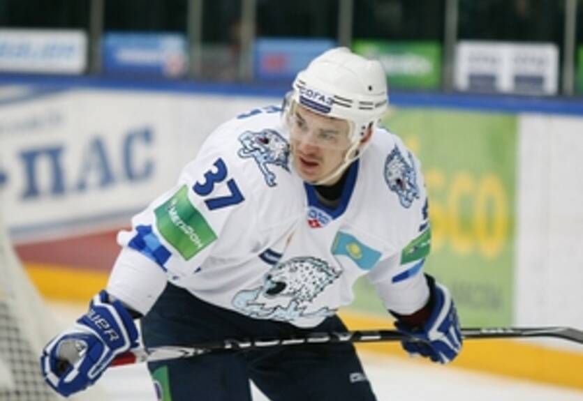 КХЛ. Защитник Барыса оправился после травмы ноги