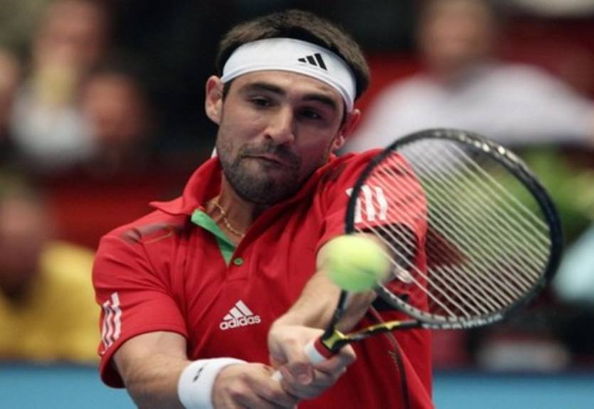 Вена (ATP). Багдатис вышел во второй круг