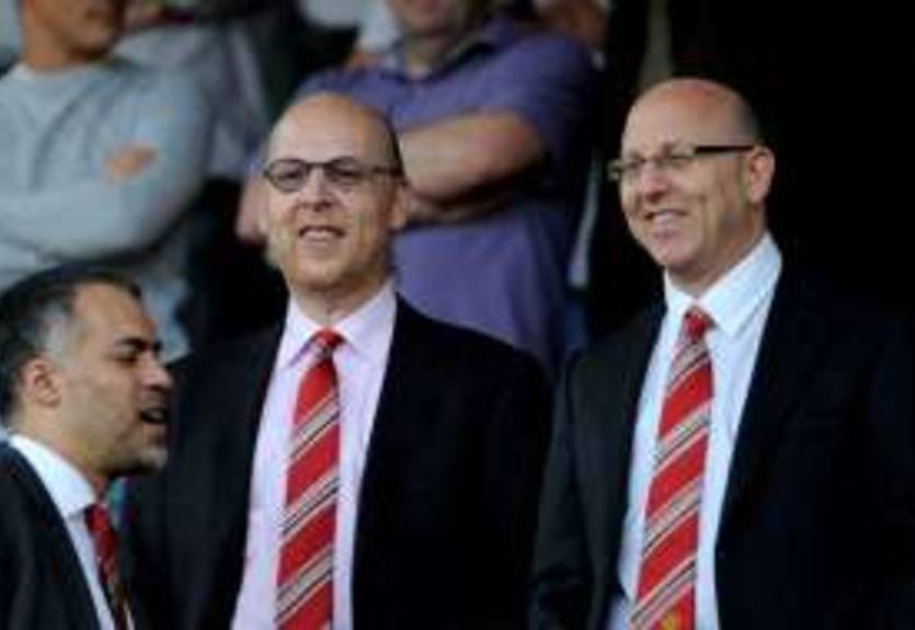 Фанаты МЮ напакостили Глейзерам