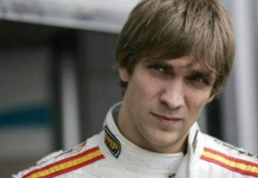 Булье: Петров не покинет Лотус-Рено