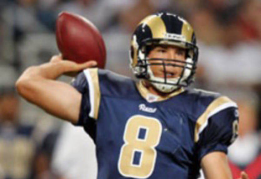 НФЛ. Брэдфорд не принимал участие в тренировке