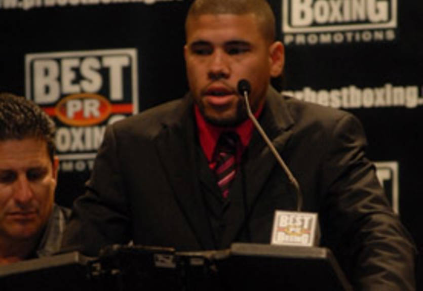 Лопес планирует остаться в полулегком весе