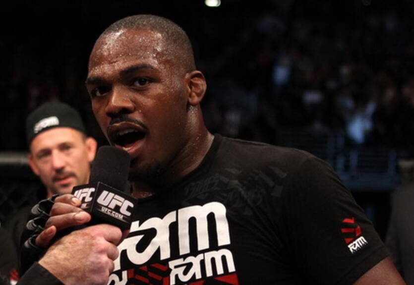 UFC 140: Мачида попытается отобрать пояс у Джоунса