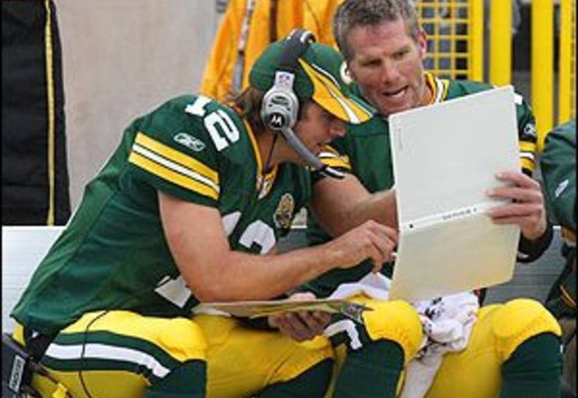 НФЛ. Фарв: "Роджерс мог выиграть Супербоул раньше"