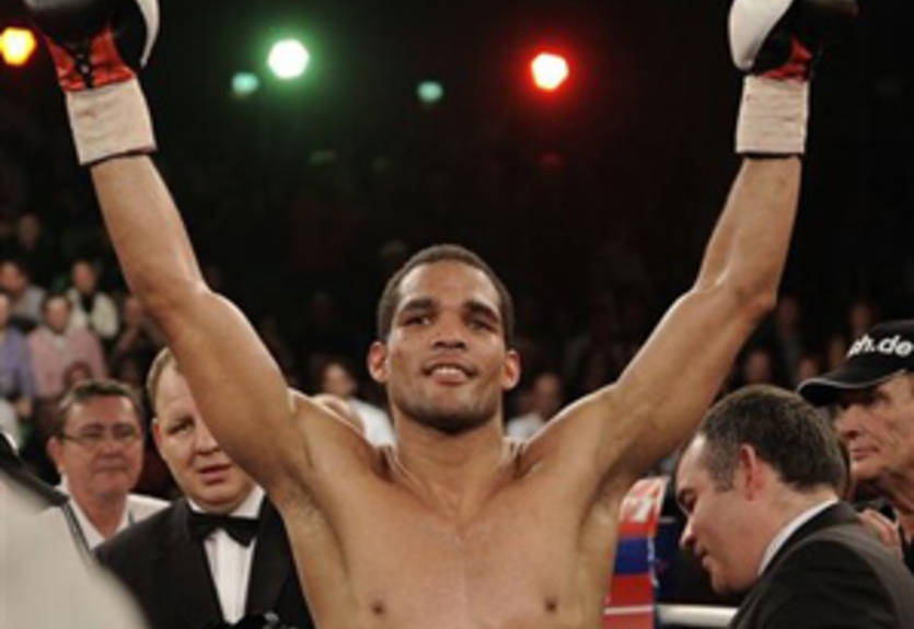 Каннингем потерял чемпионский титул