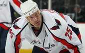 НХЛ. Вашингтон переподписал форварда