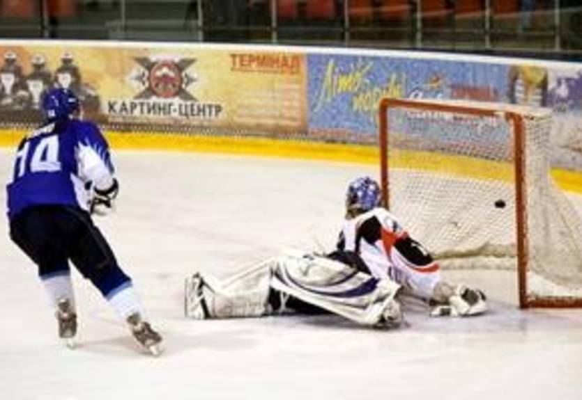 Сокол заявил вратаря молодежной сборной Украины и отпустил форварда