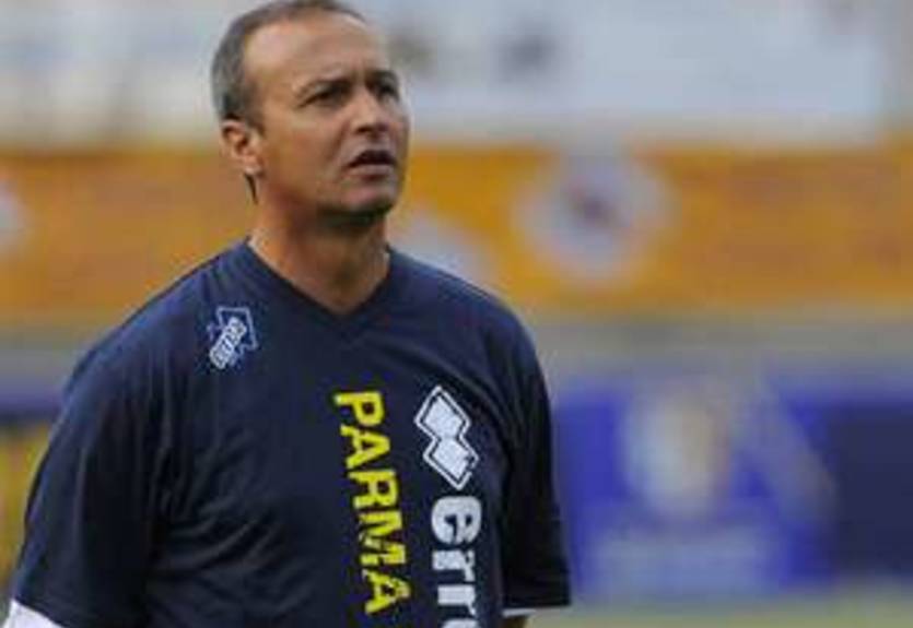 Марино отрицает контакты с Лацио