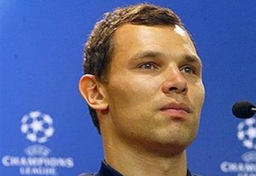 Игнашевич: &quot;Помню, как Моуриньо подарил Слуцкому вино&quot;