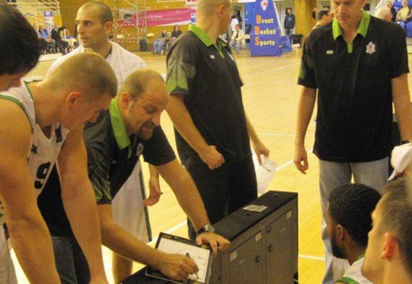 Будивельник в финале французского турнира