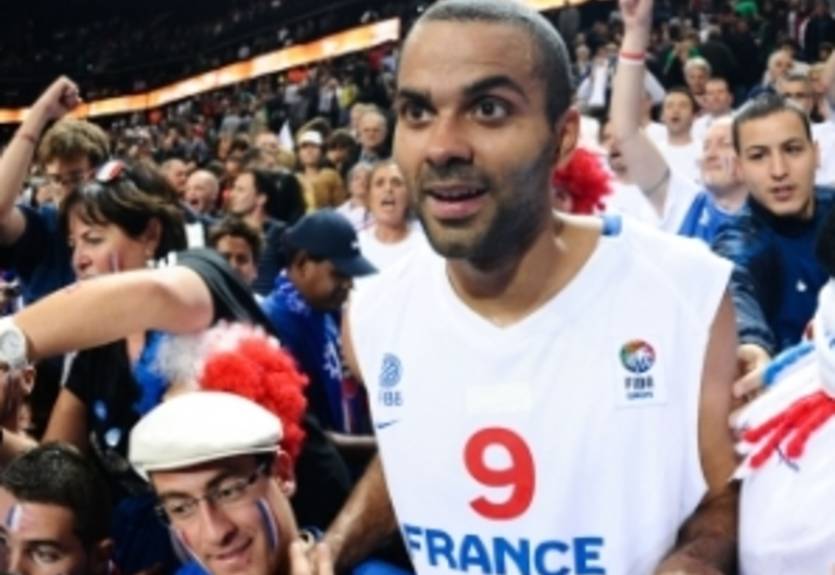 Паркер: "Если подпишу контракт с АСВЕЛом, сам оплачу свою страховку"