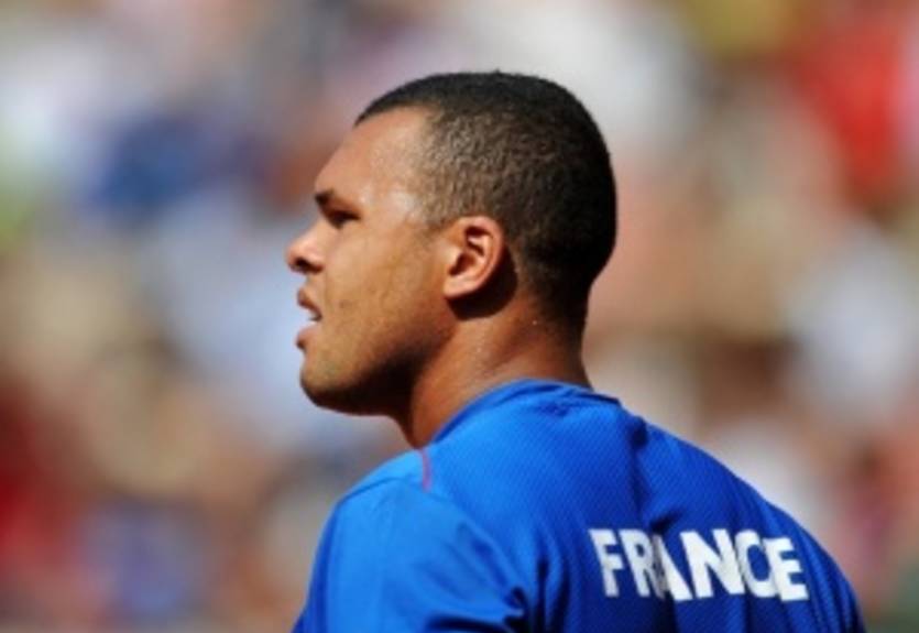 Тсонга: "Давненько я не играл в помещении"