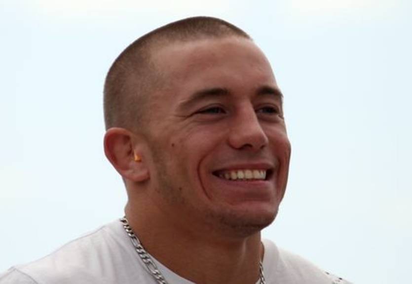 UFC: Сент-Пьер приносит больше прибыли, чем Леснар