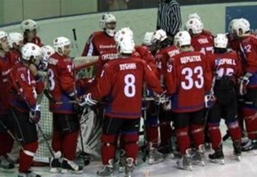 ПХЛ. Компаньон-Нафтогаз разбил Гайдамаков