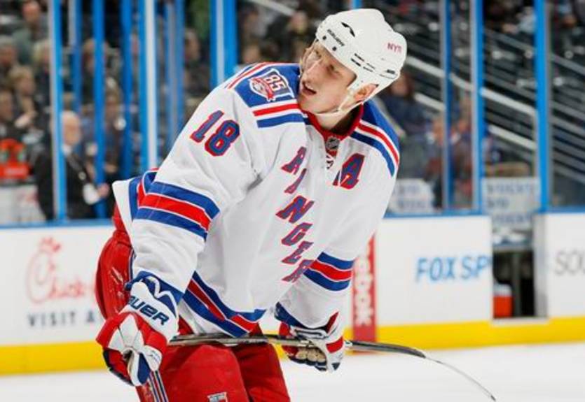 НХЛ. М.Стаал: "Иногда головные боли длятся по 4-5 часов"