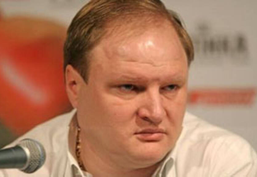 Хрюнов: "Контракт на бой с Тони подписан"