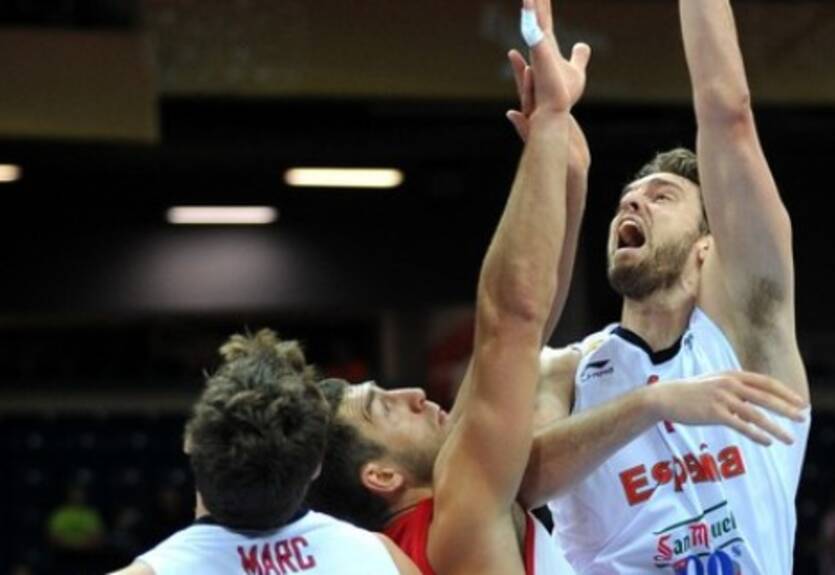 Евробаскет-2011. Испания уносит ноги от поляков