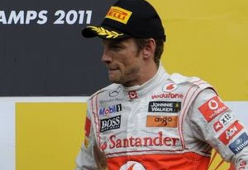 Баттон расстроен третьим местом