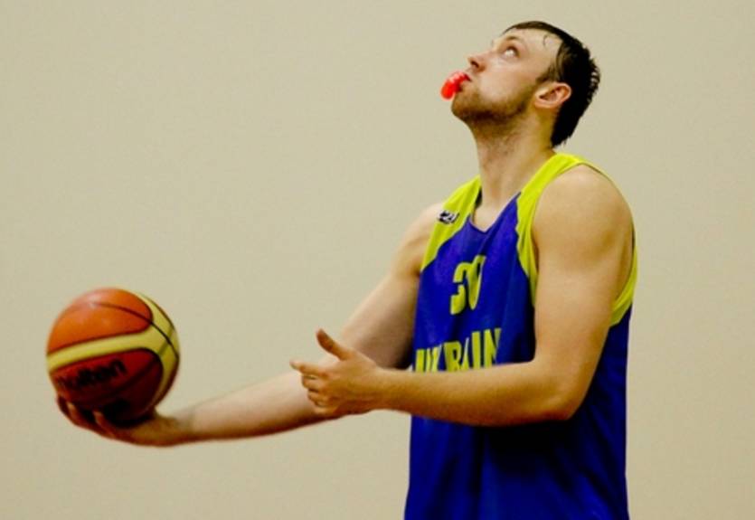 Азовмаш подписал Печерова