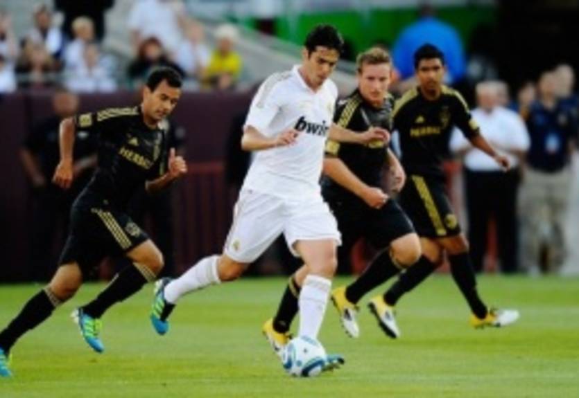 Кака хочет остаться в Мадриде