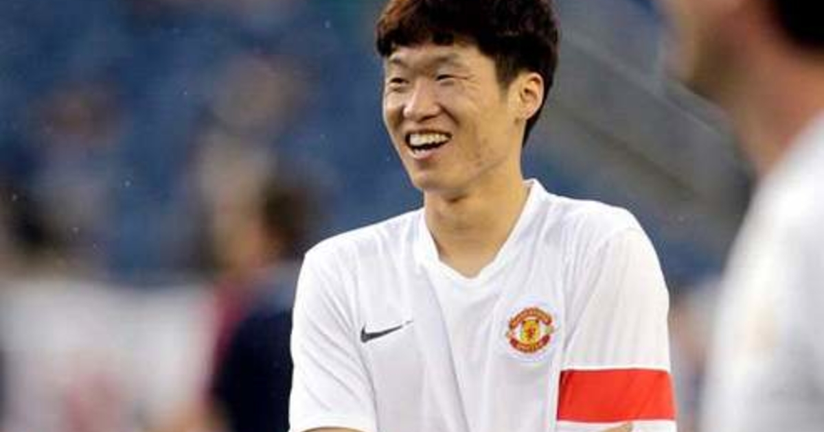 Ти сун. Пак Чжи Сун. Пак Джи Сун Манчестер Юнайтед. Пак Джи Сун футболист. Пак чи сон корейский футболист.